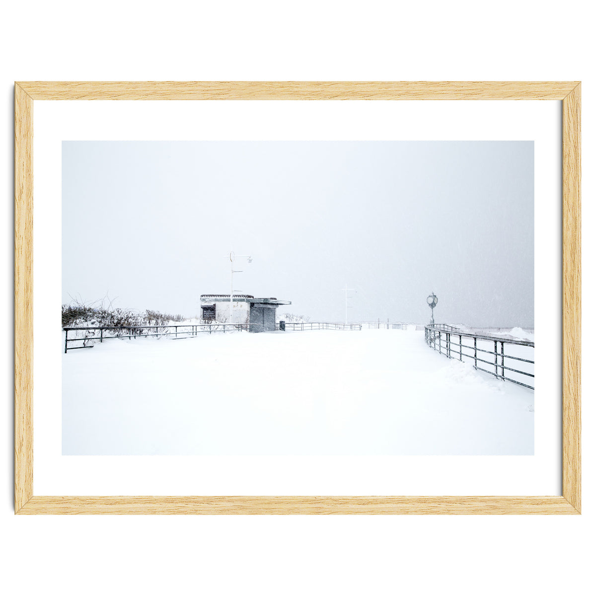 Hut in the winter seascape