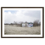 Graffiti barn in the middle of nowhere thumbnail