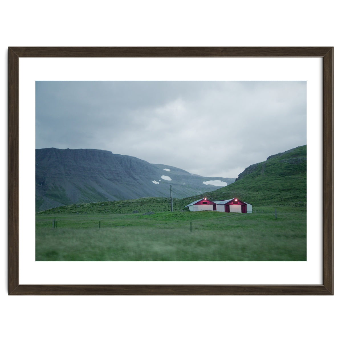 Cabins under the twilight - Iceland
