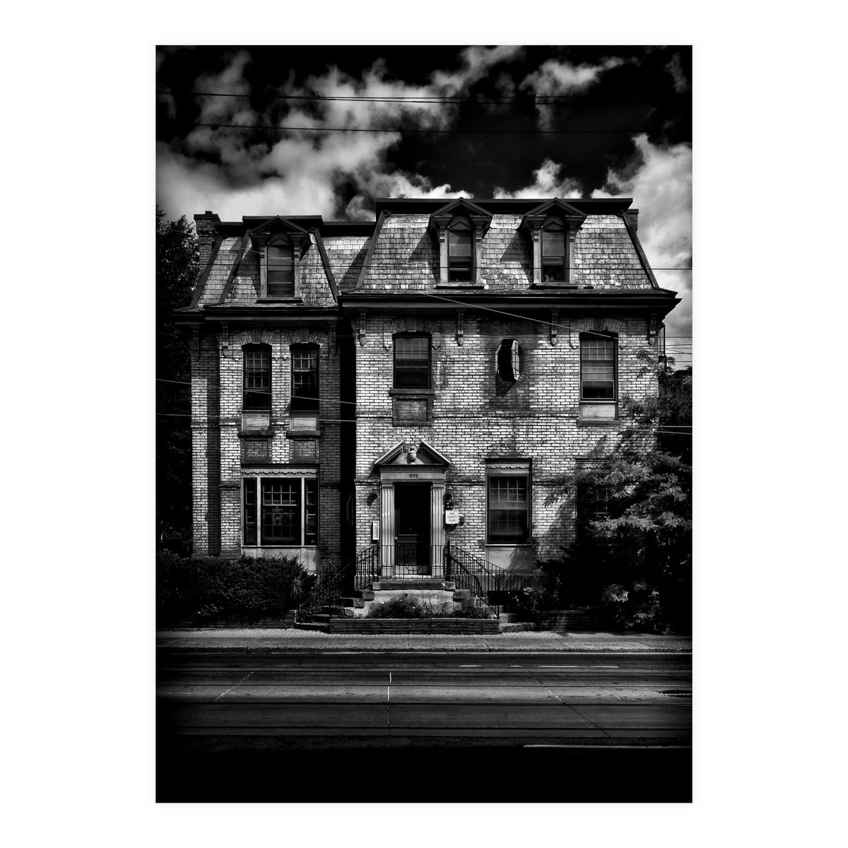 No 370 Dundas Street West 1 (Print Only)