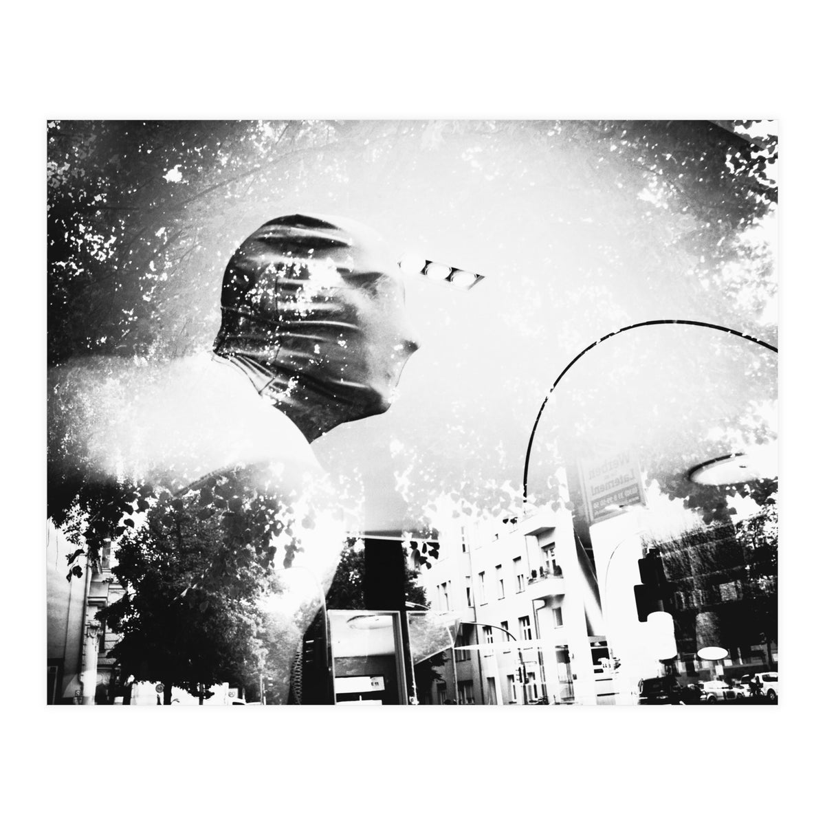 man hunt (Print Only)