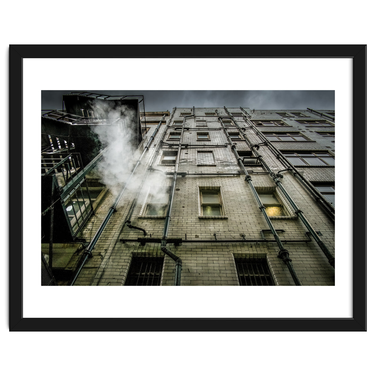 Side street newcastle