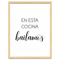 In This Kitchen We Dance (Spanish)