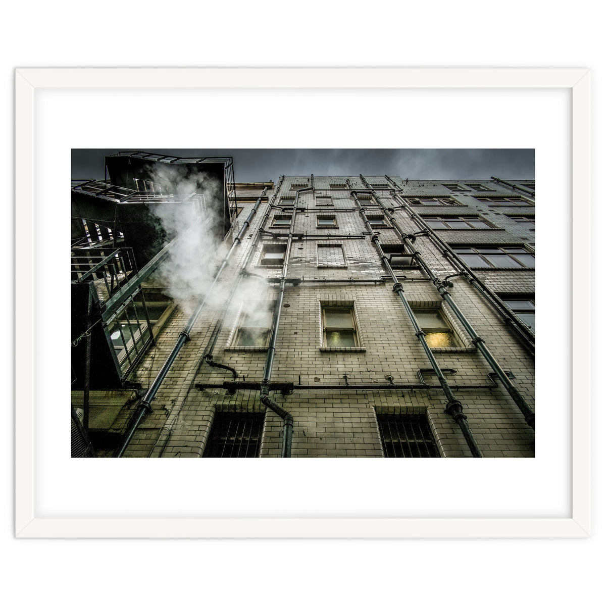 Side street newcastle