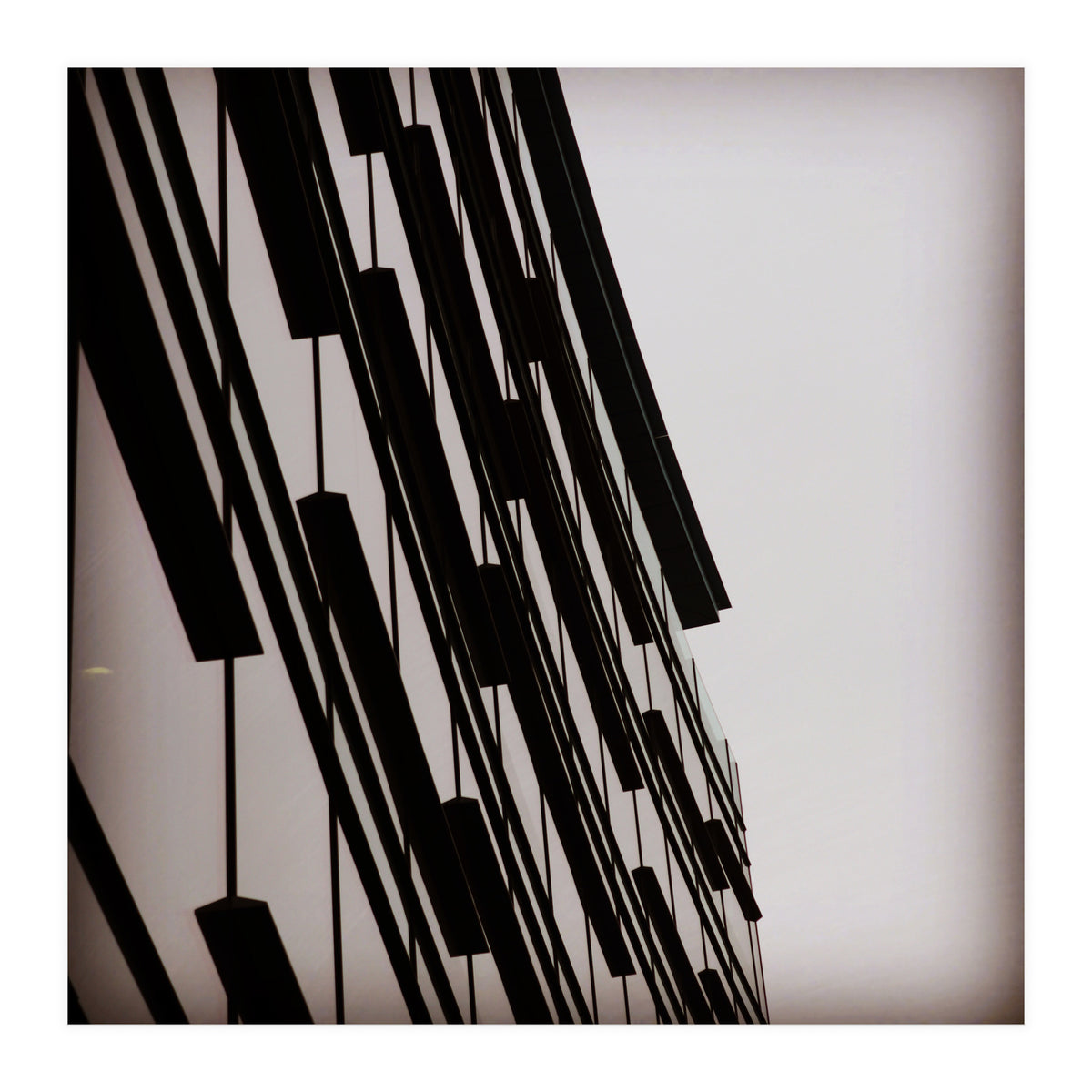 49297170 629 B 473 D B396 E6 A544 Fe82 Bb (Print Only)