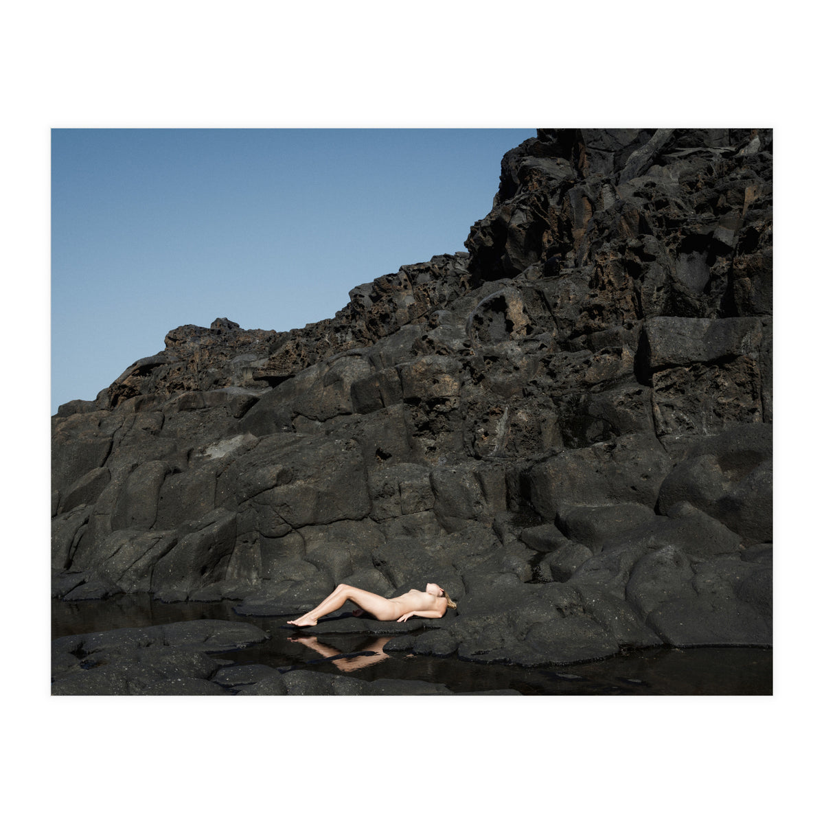 The Lure of a Tan (Print Only)