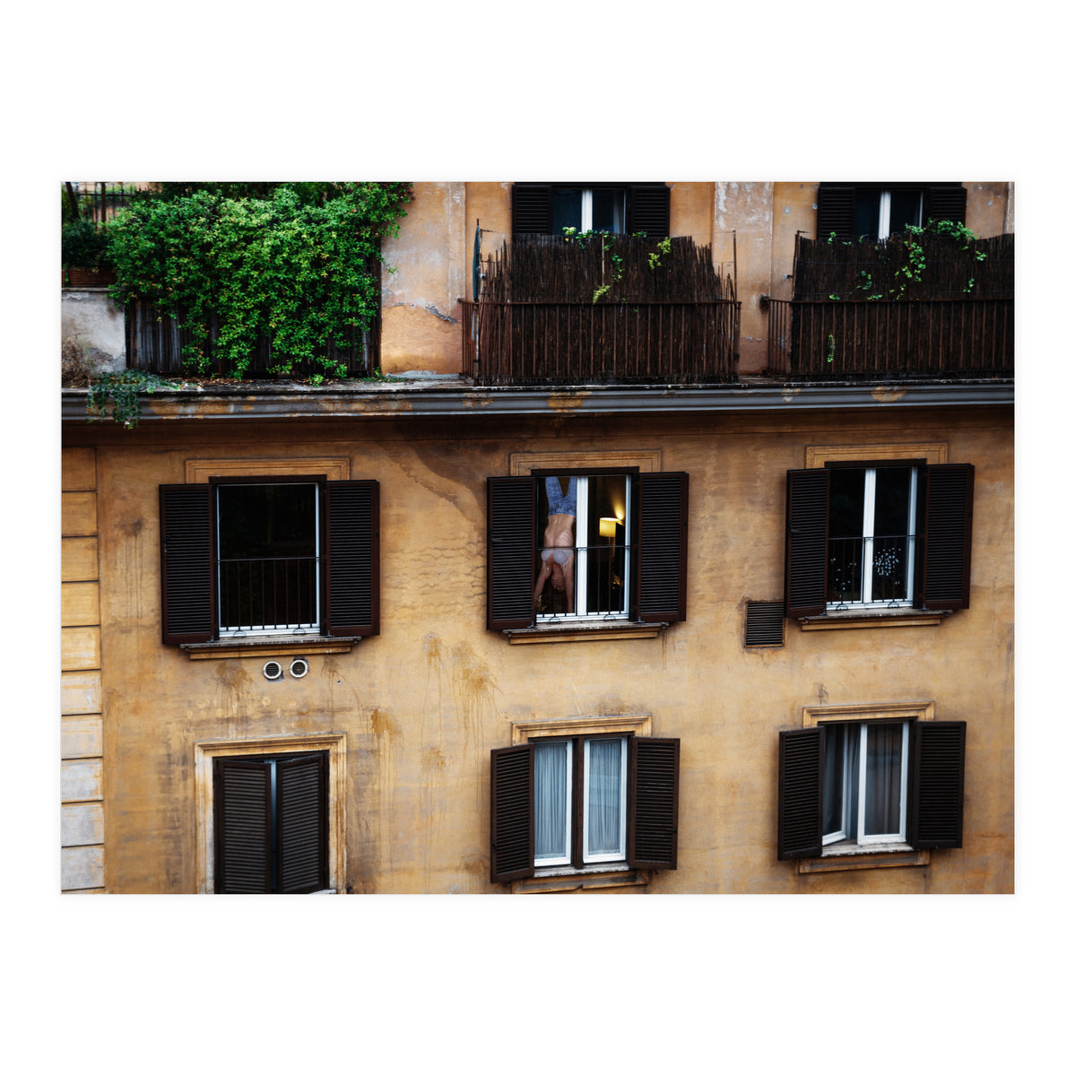 How should I deal With noisy Neighbours? (Print Only)