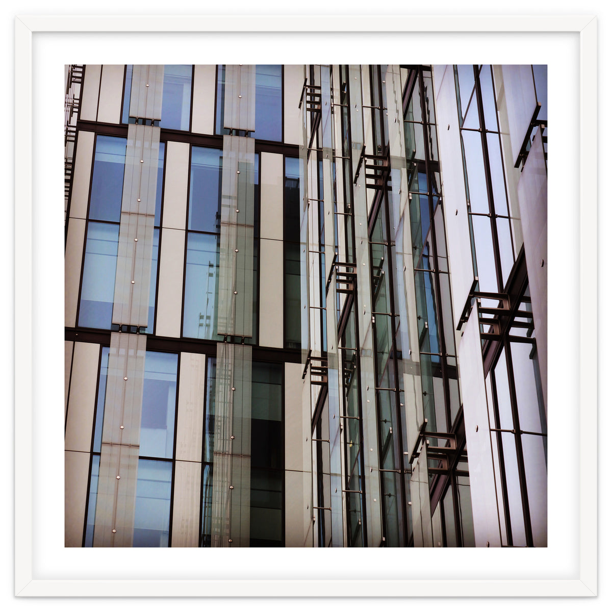 6 C28 F47 D 98 Ee 47 E4 8 B18 Ece357 E88758