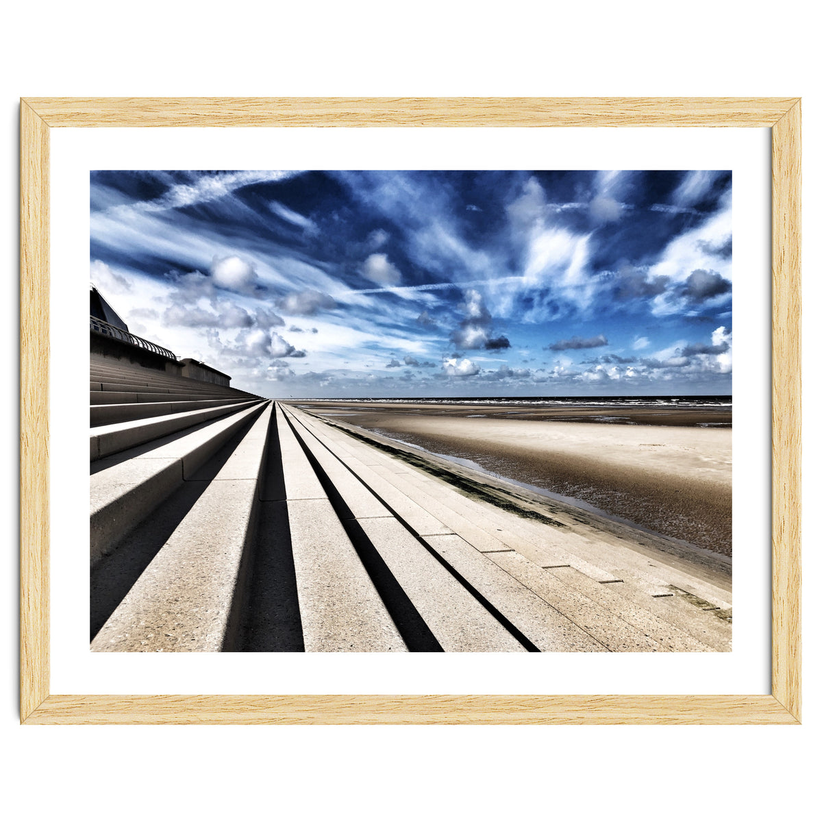 Blackpool Beachfront Img 9902