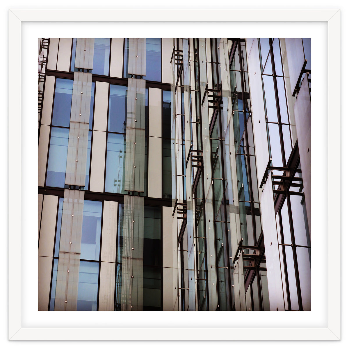 6 C28 F47 D 98 Ee 47 E4 8 B18 Ece357 E88758