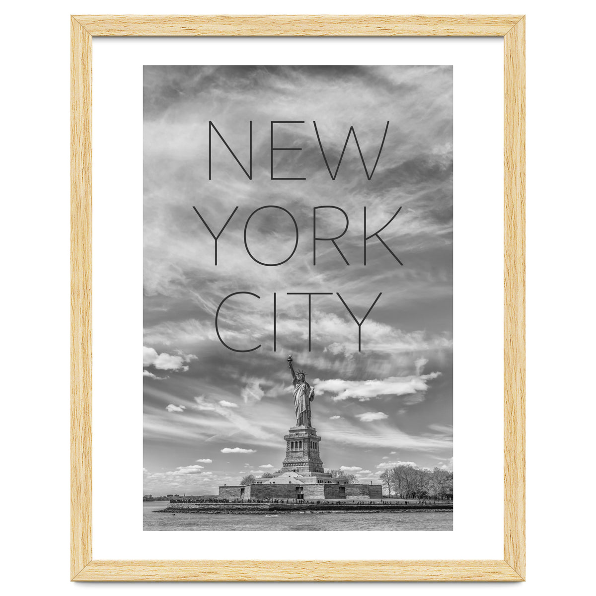 NYC Statue of Liberty | Text & Skyline
