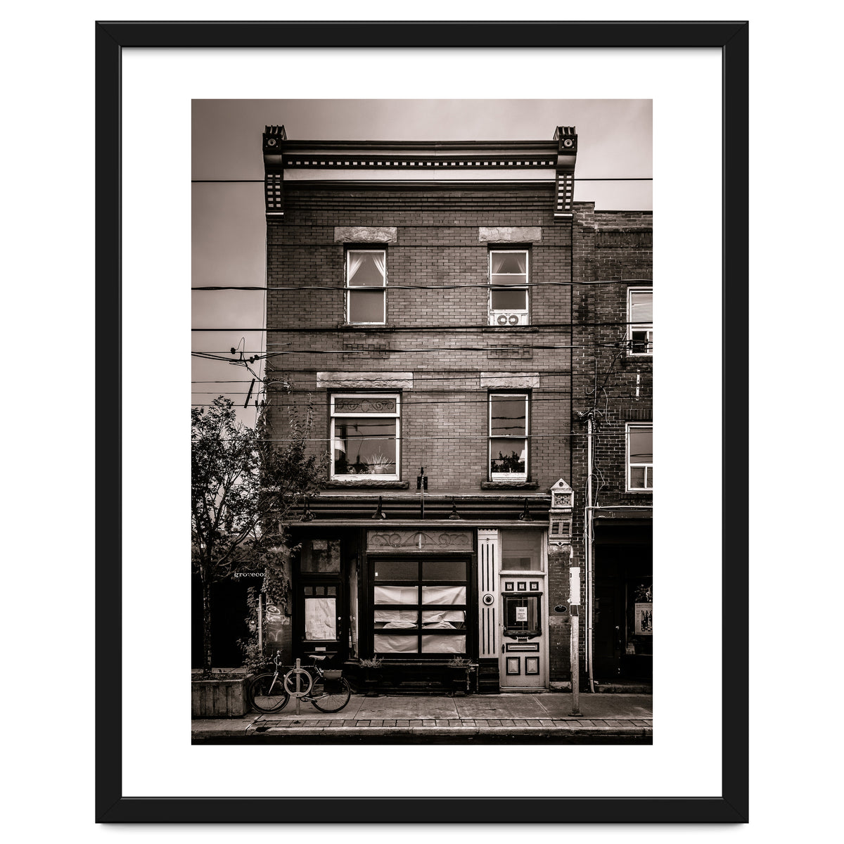 No 993 Queen St E 1 Version 2