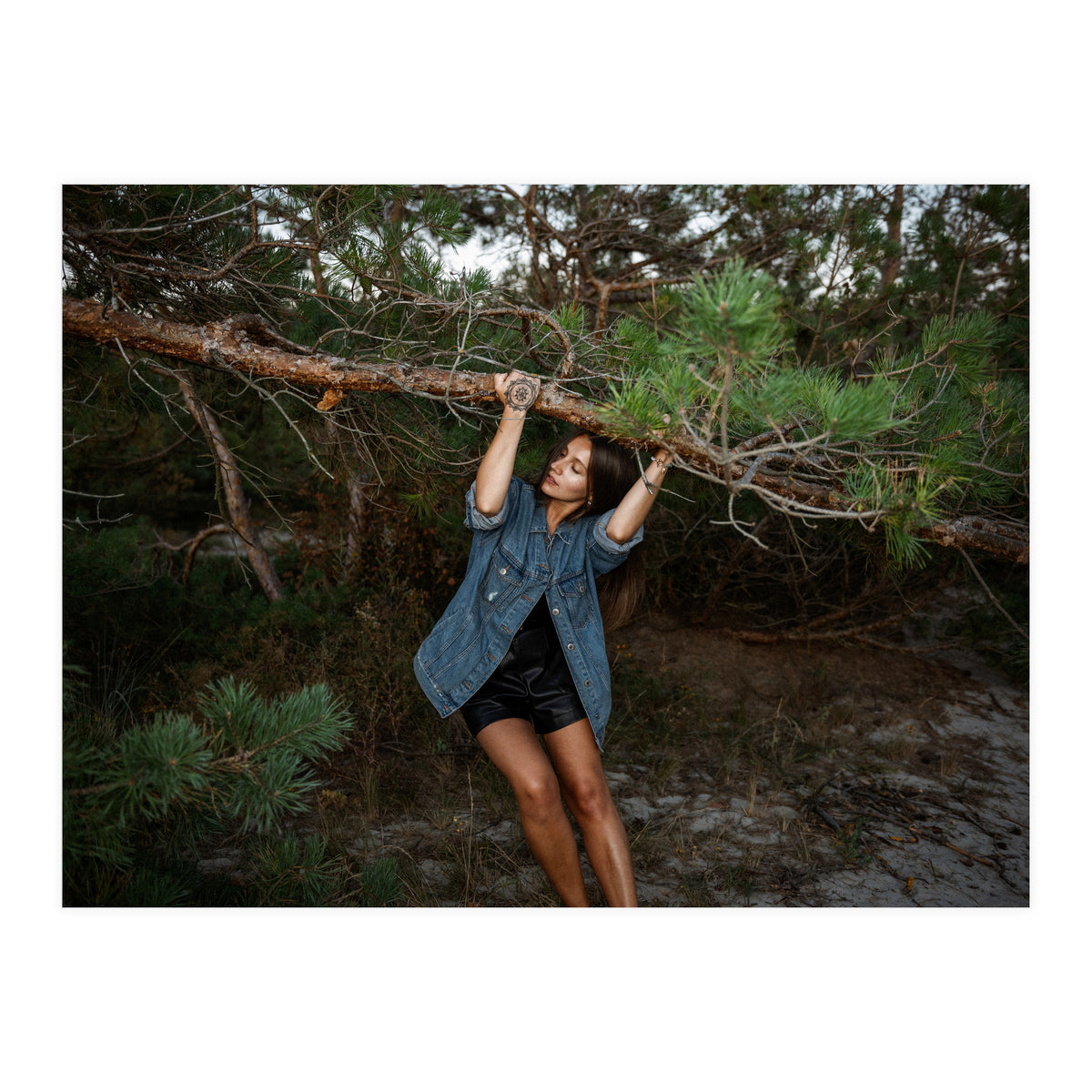 Hanging Out (Print Only)