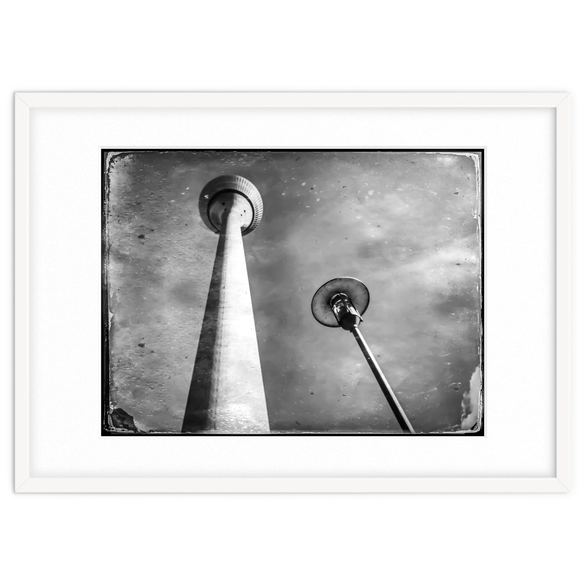 The tower and the lamp