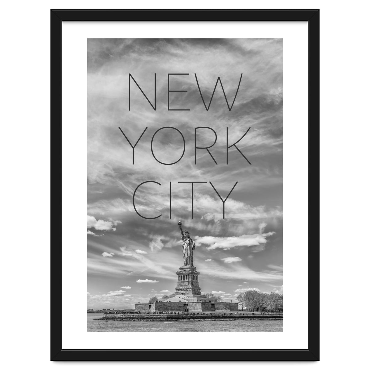 NYC Statue of Liberty | Text & Skyline