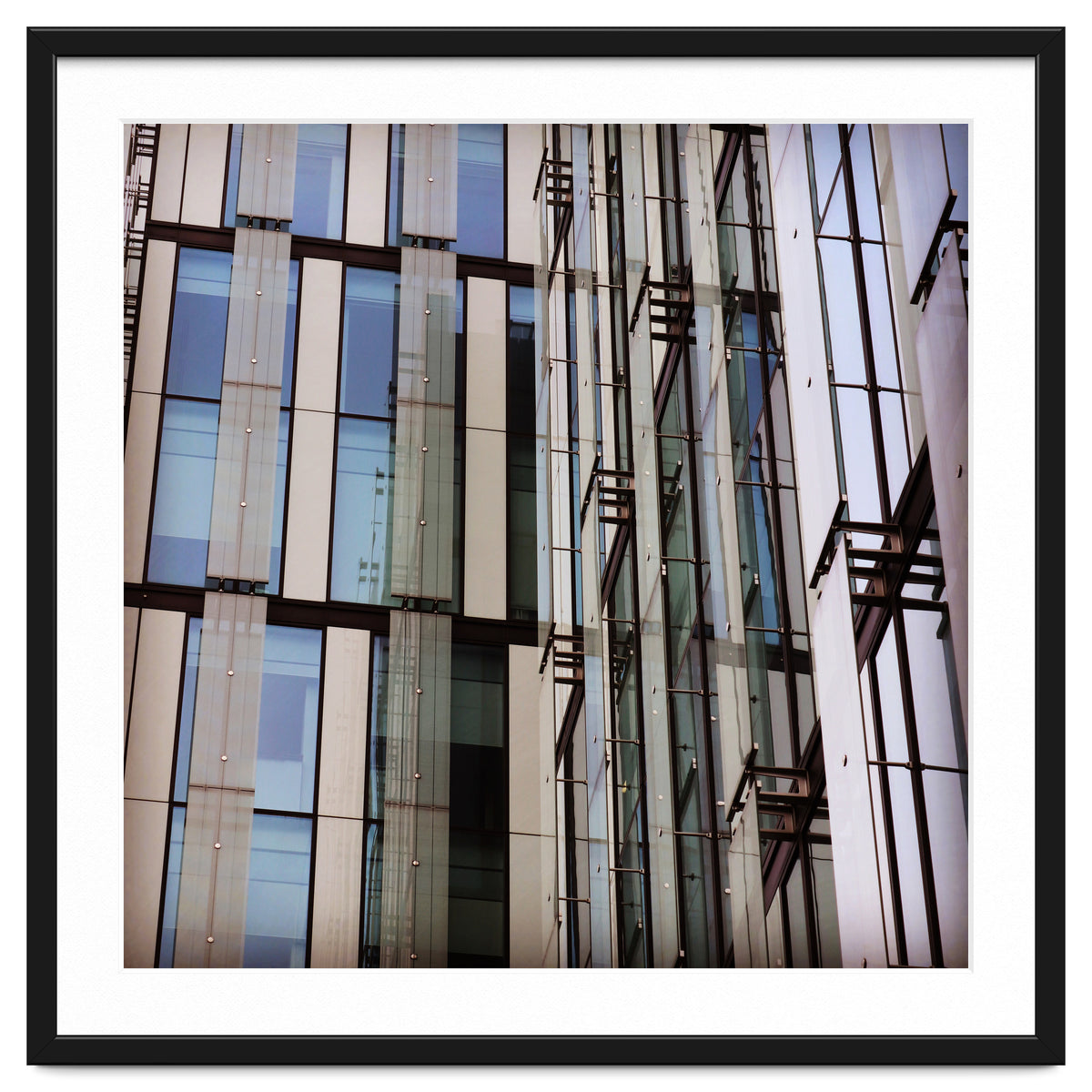 6 C28 F47 D 98 Ee 47 E4 8 B18 Ece357 E88758