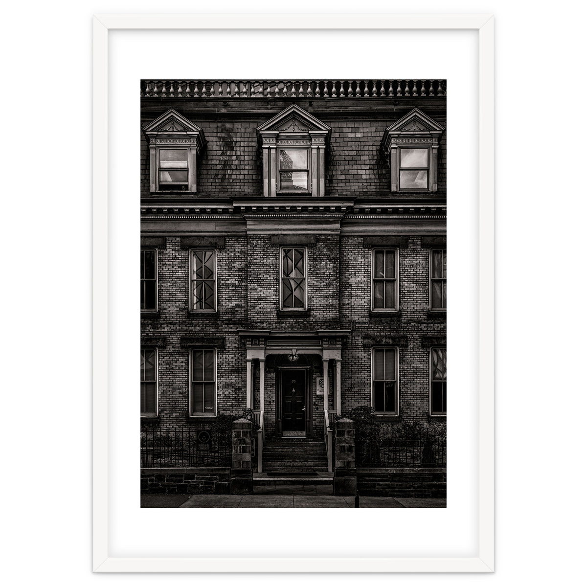 No 73 Simcoe St Toronto Canada