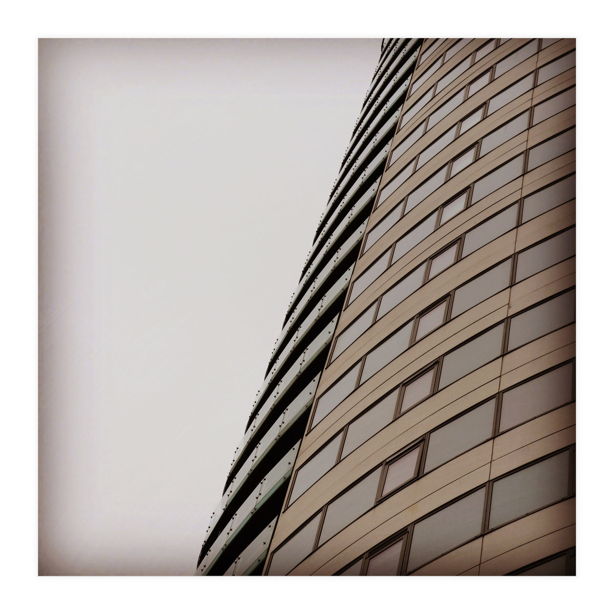 00 Bf026 F Cce7 42 Fe A43 F 4958 A03 D0 F62 (Print Only)