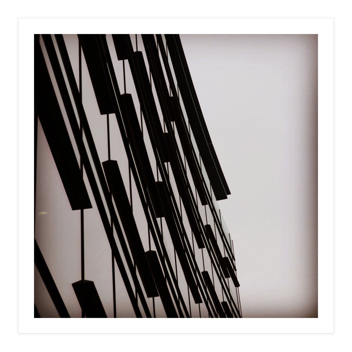 49297170 629 B 473 D B396 E6 A544 Fe82 Bb (Print Only)