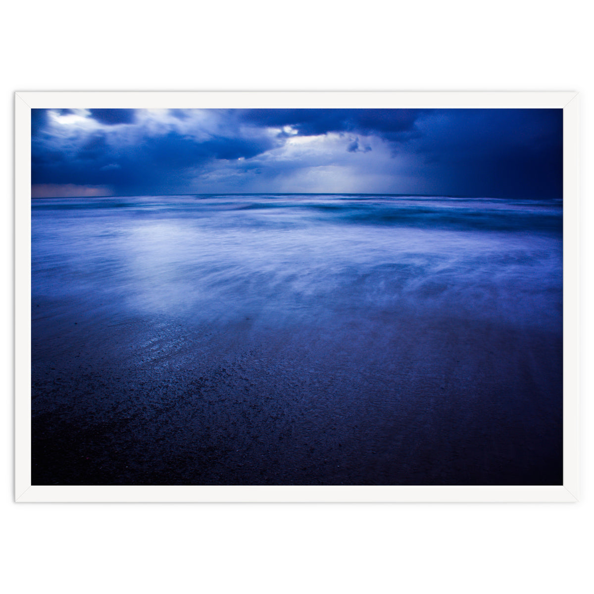 Winter storm over Sidni Ali beach II