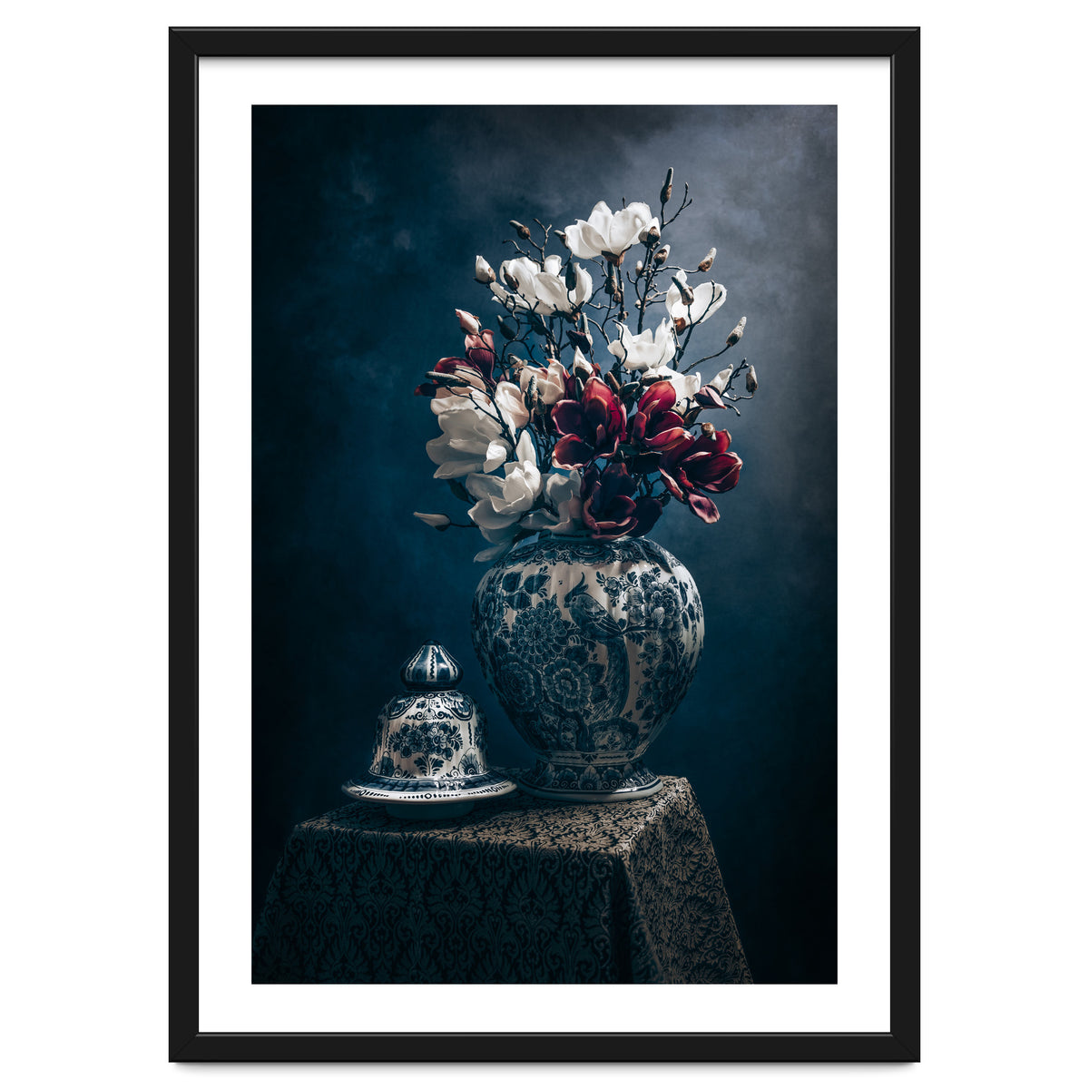 Magnolia Stillife