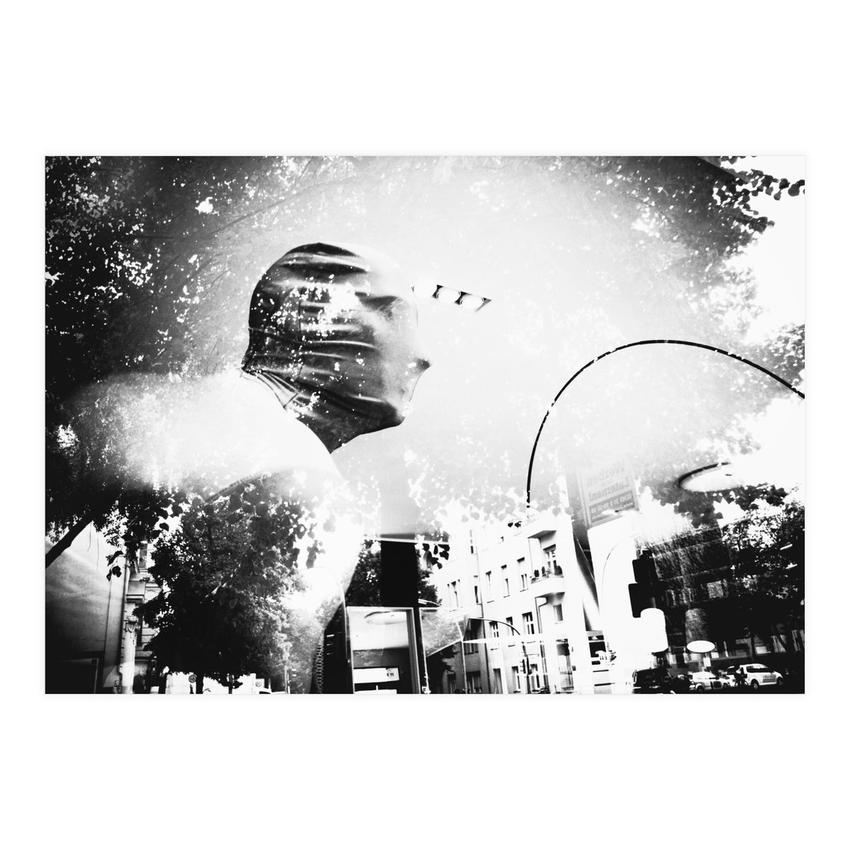 man hunt (Print Only)