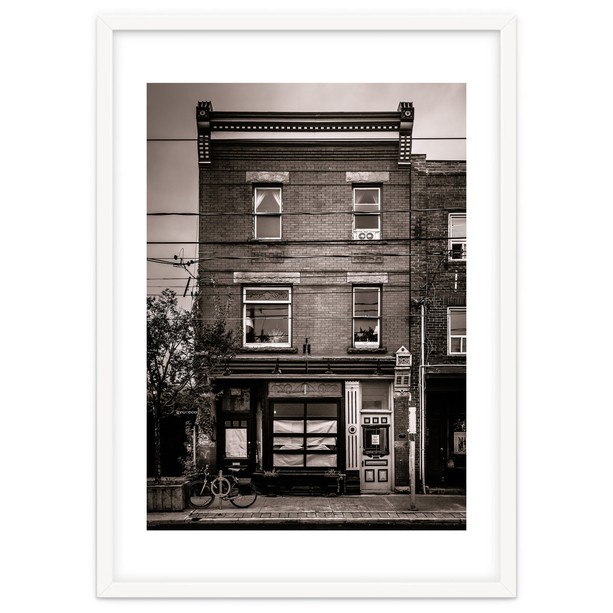 No 993 Queen St E 1 Version 2