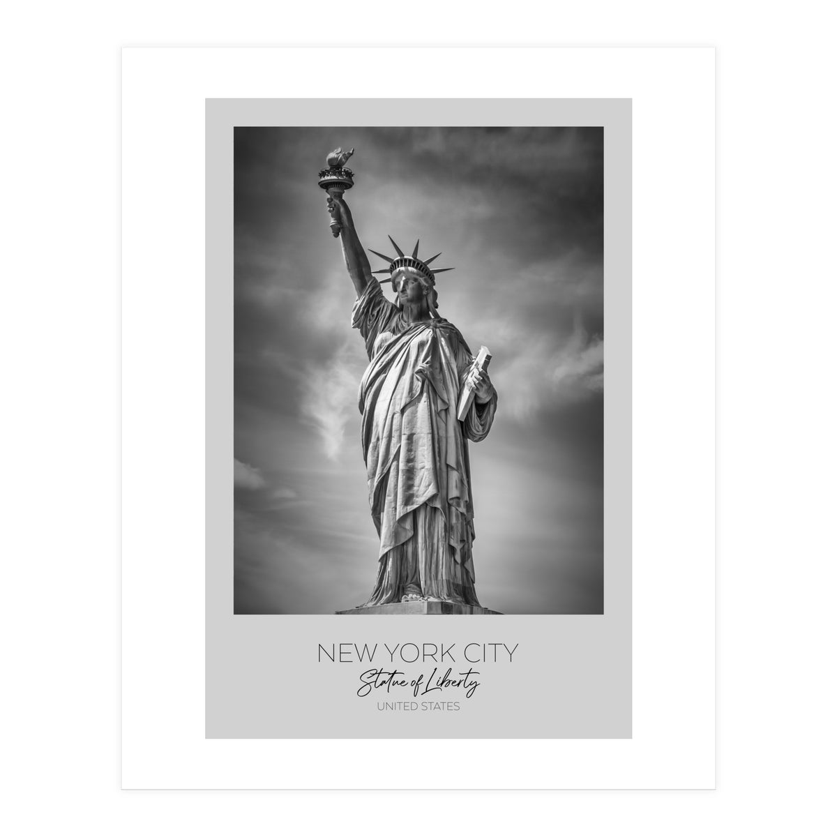 In focus: NEW YORK CITY Statue of Liberty (Print Only)