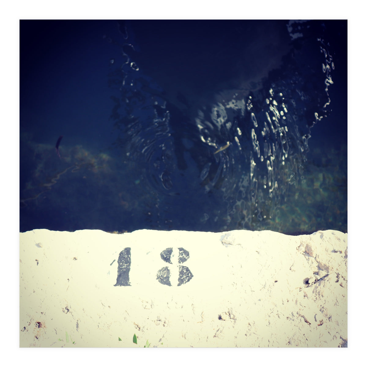 Mooring wall (Print Only)