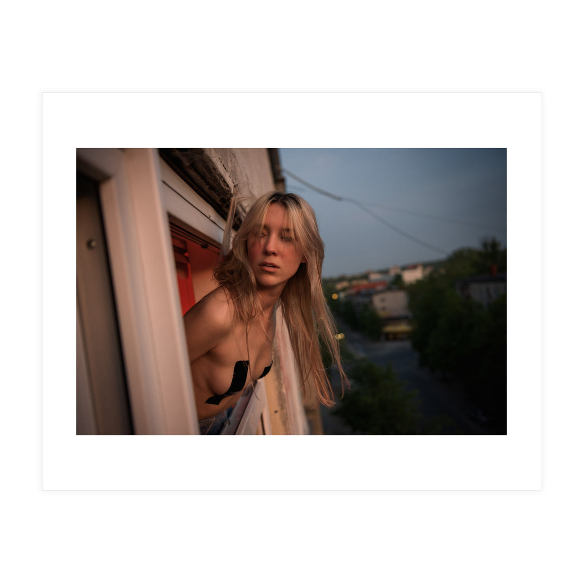 Noisy Neighbours (Print Only)