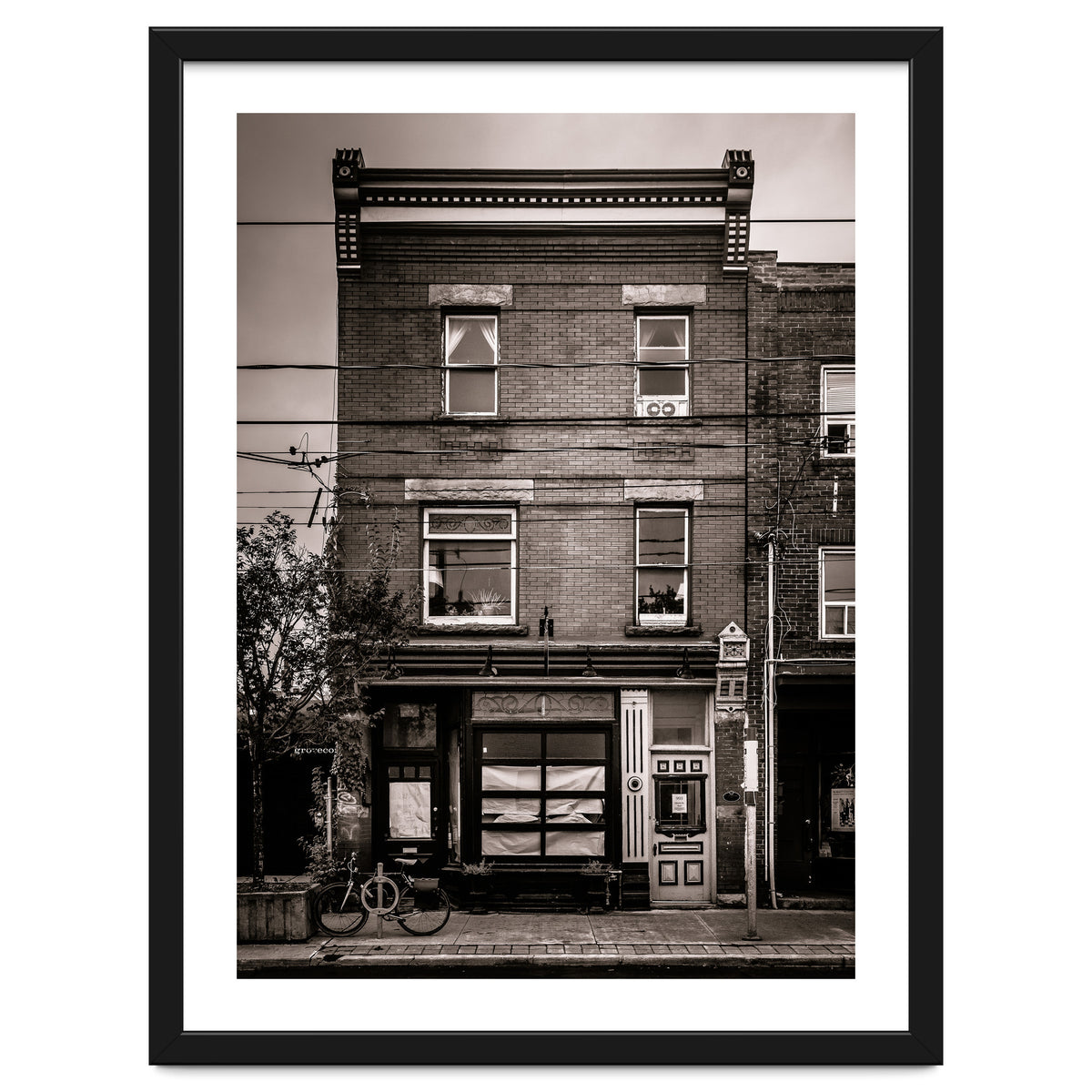 No 993 Queen St E 1 Version 2