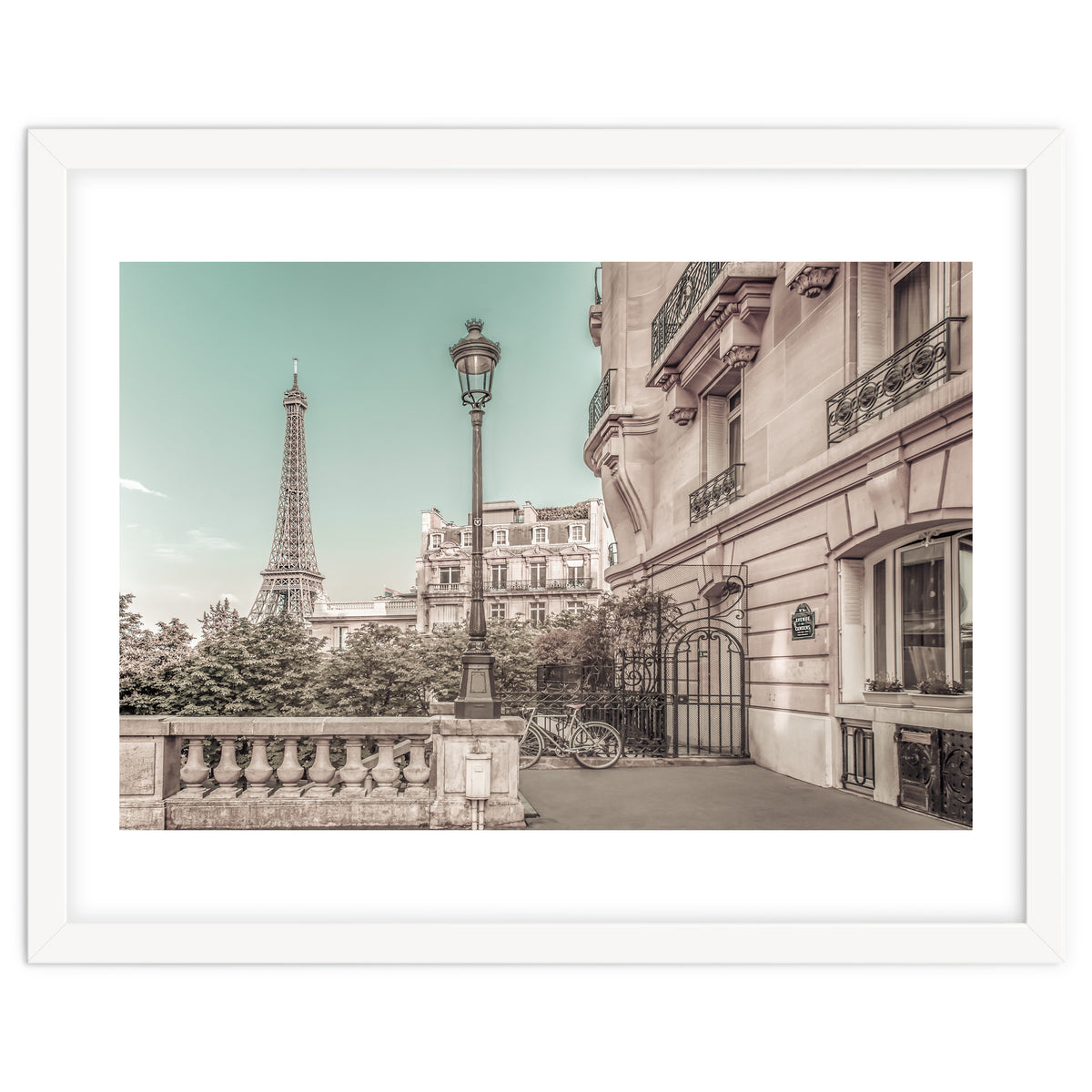 Parisian Charm | urban vintage style
