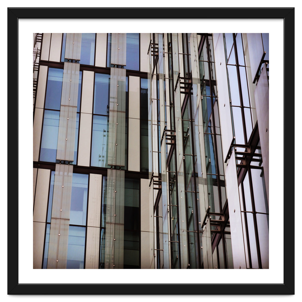 6 C28 F47 D 98 Ee 47 E4 8 B18 Ece357 E88758