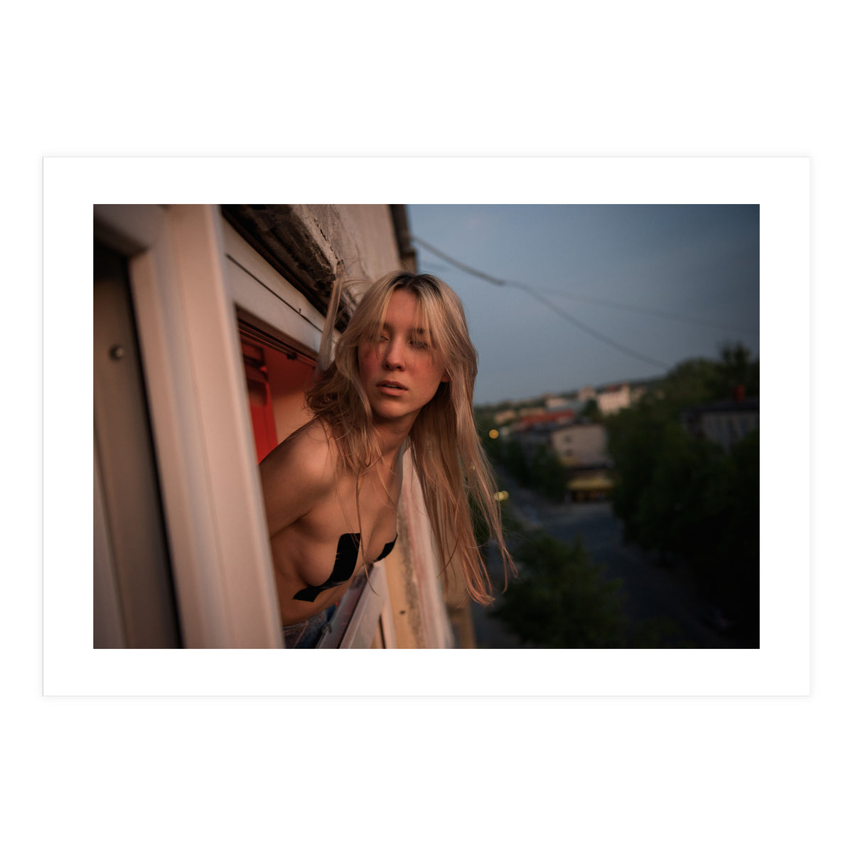 Noisy Neighbours (Print Only)