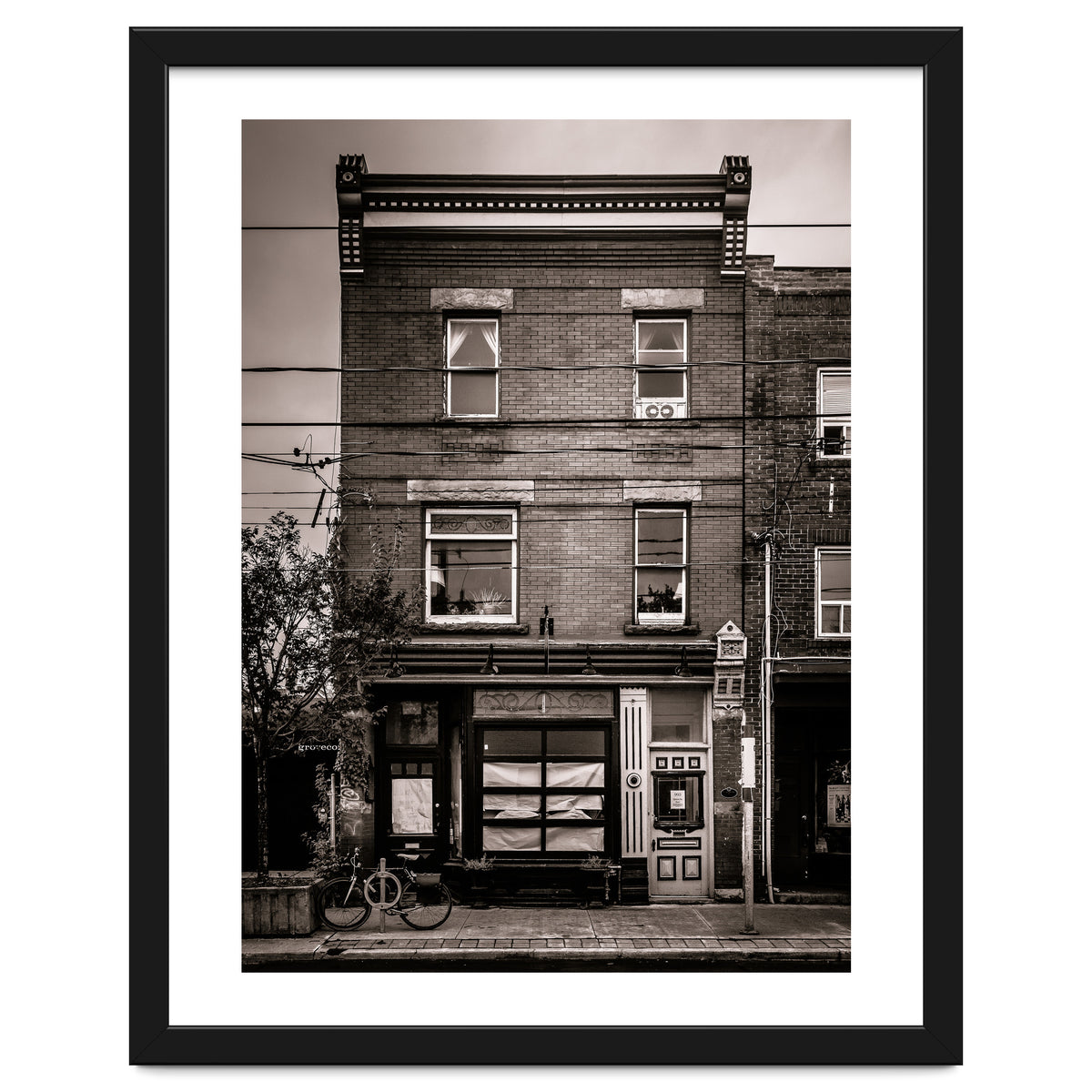 No 993 Queen St E 1 Version 2