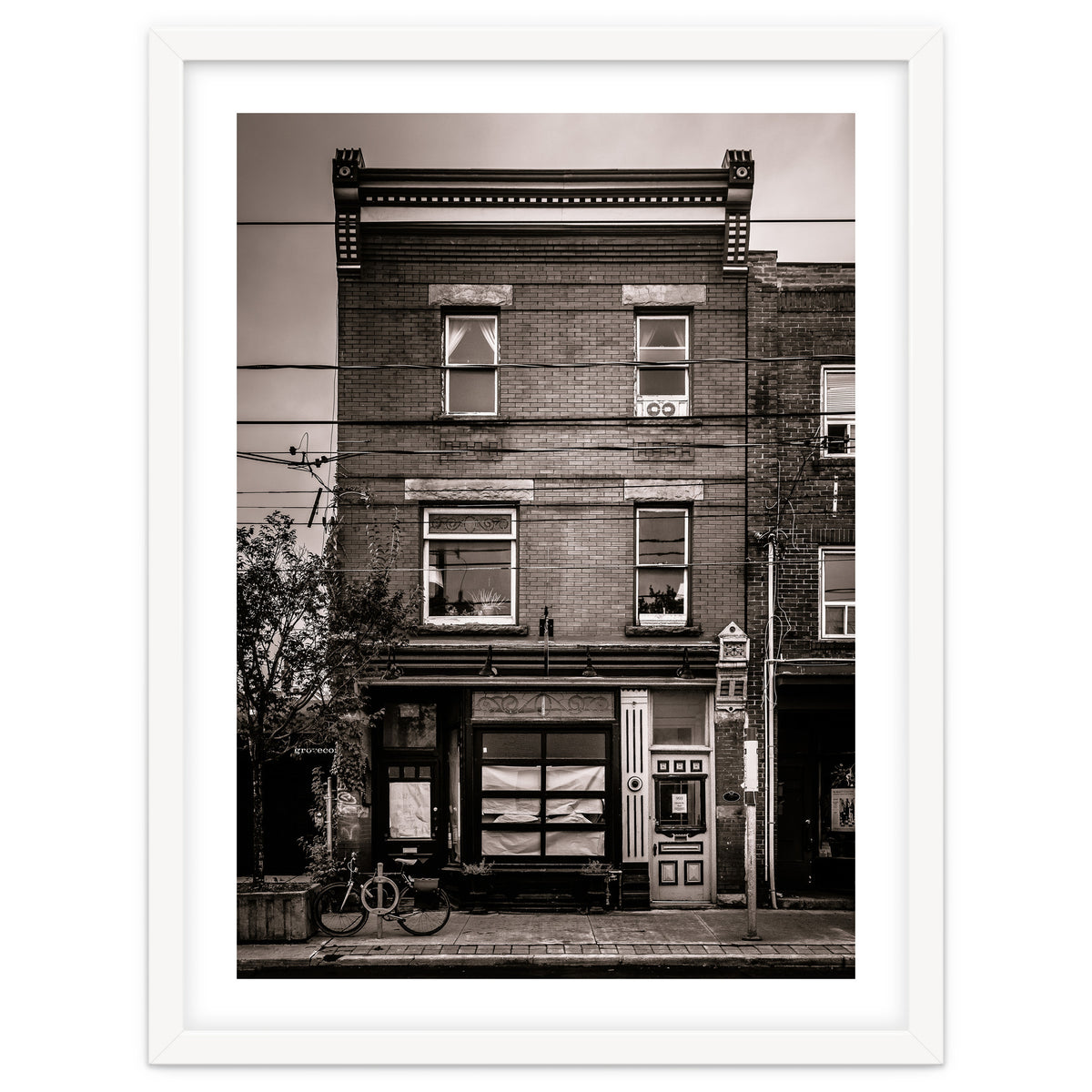 No 993 Queen St E 1 Version 2