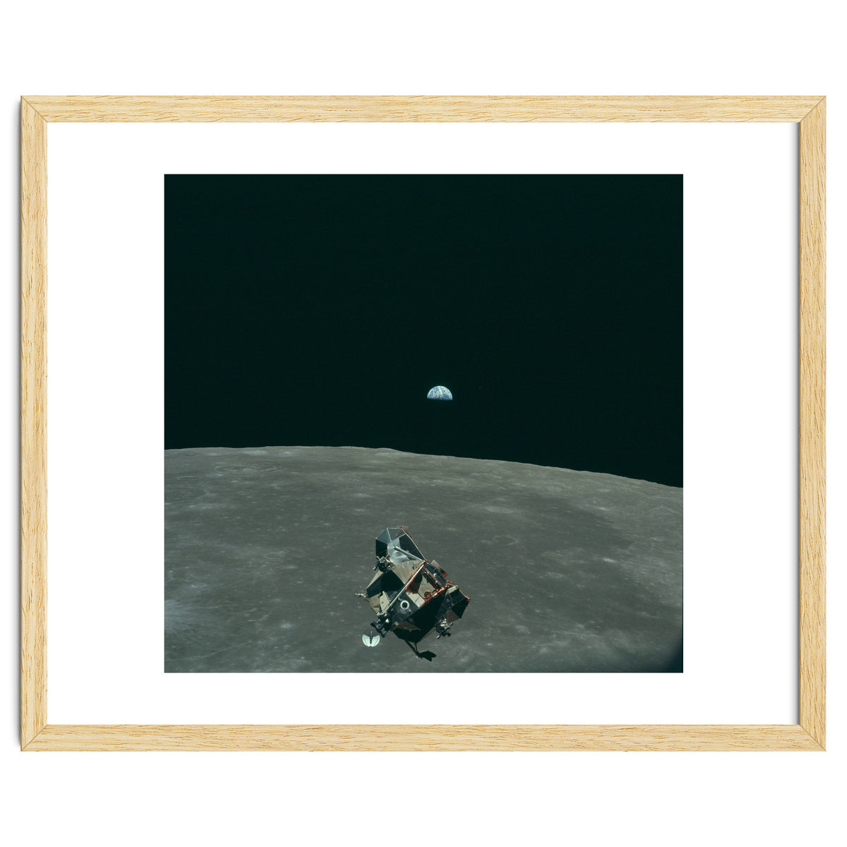 Earth, Moon And Lunar Module, As11 44 6643