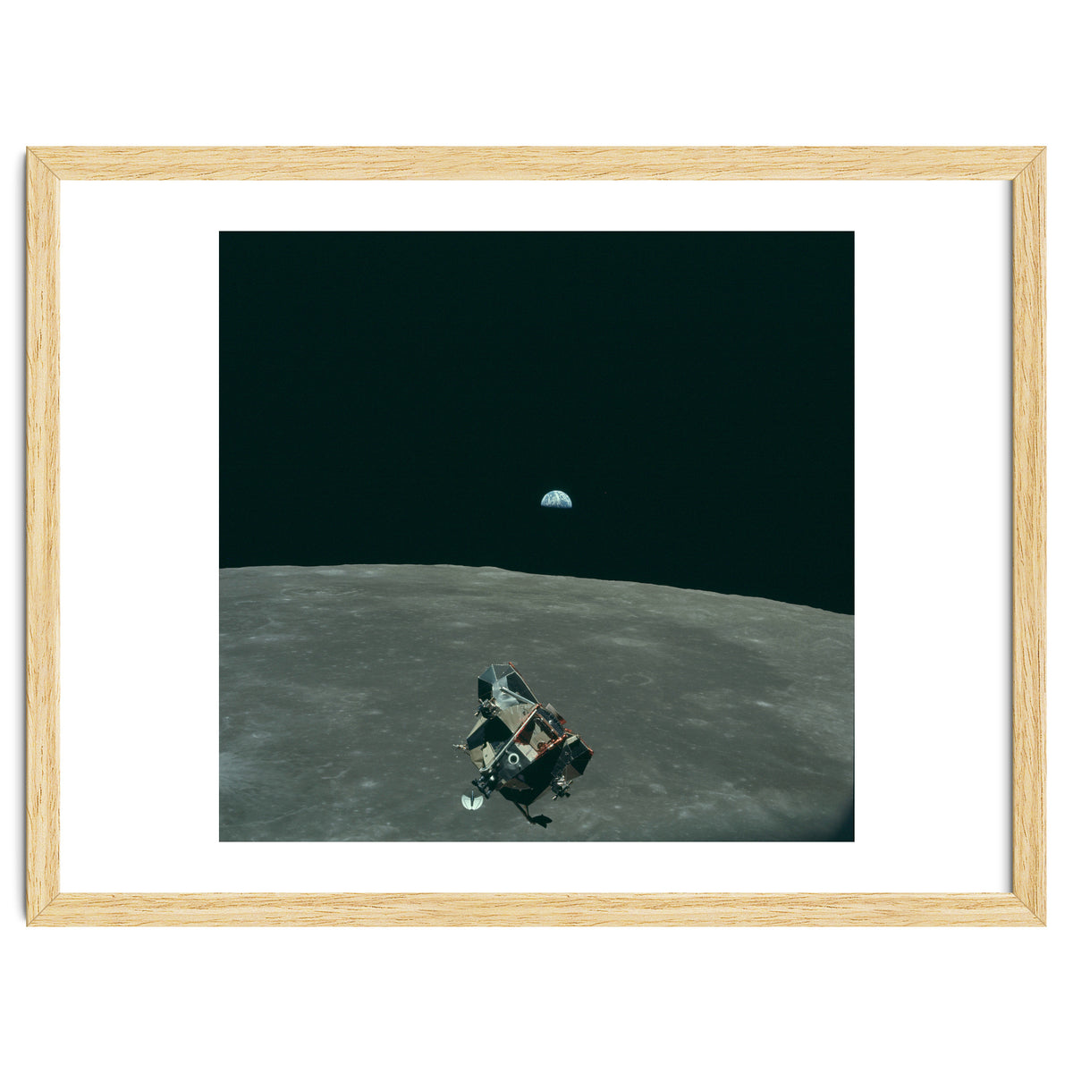 Earth, Moon And Lunar Module, As11 44 6643