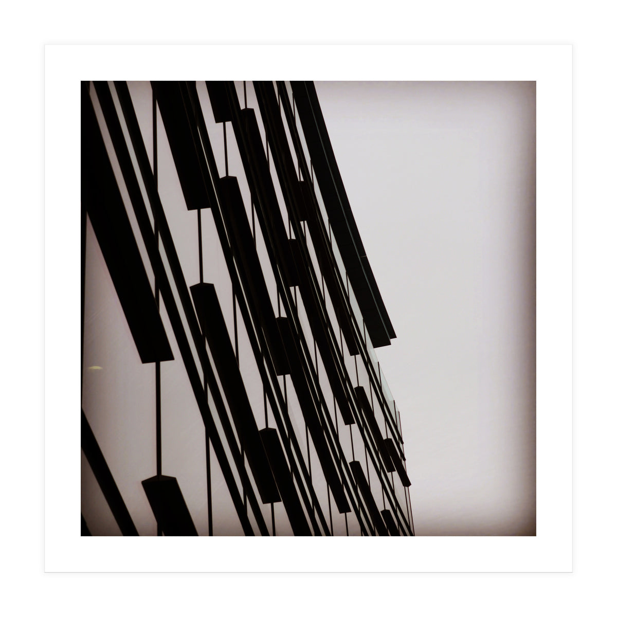 49297170 629 B 473 D B396 E6 A544 Fe82 Bb (Print Only)