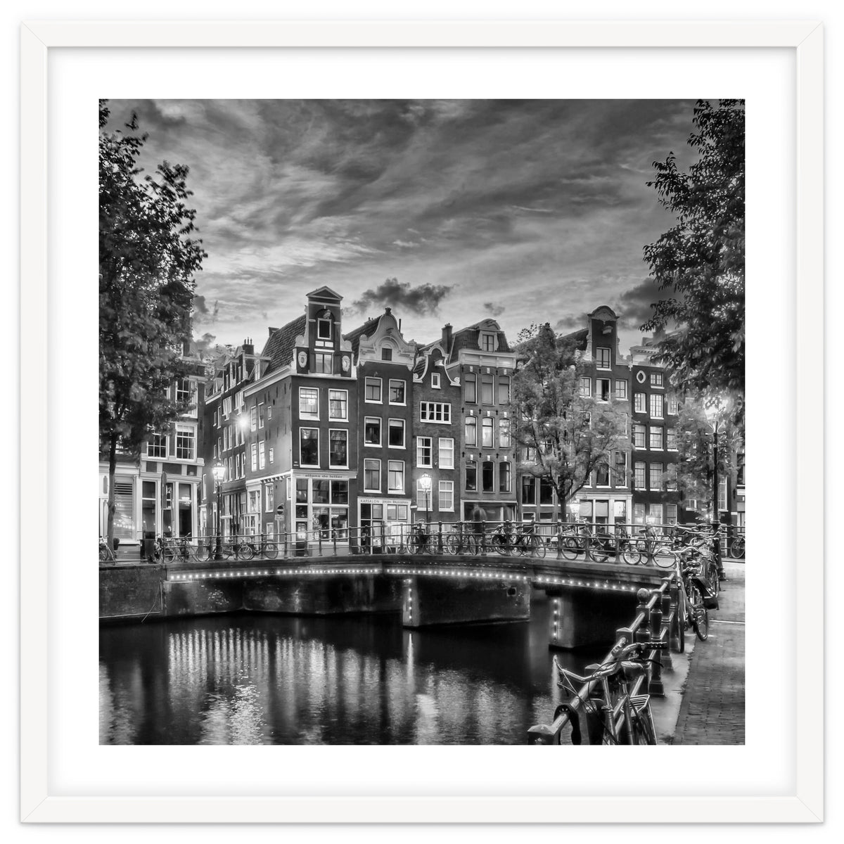 AMSTERDAM Idyllic impression from Singel | Monochrome