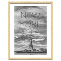 NYC Statue of Liberty | Text & Skyline