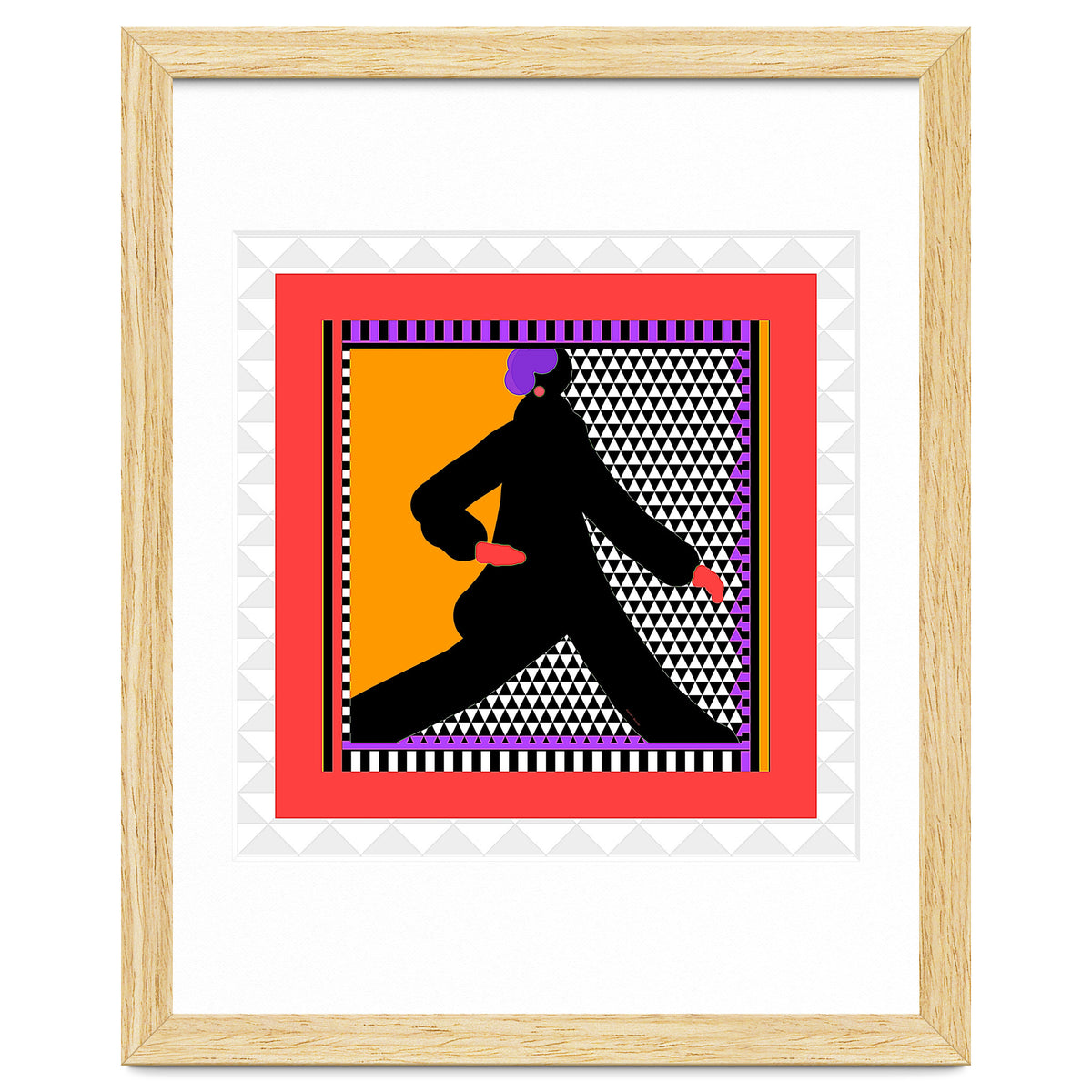 WOMAN WEARING BLACK TAKING A STROLL