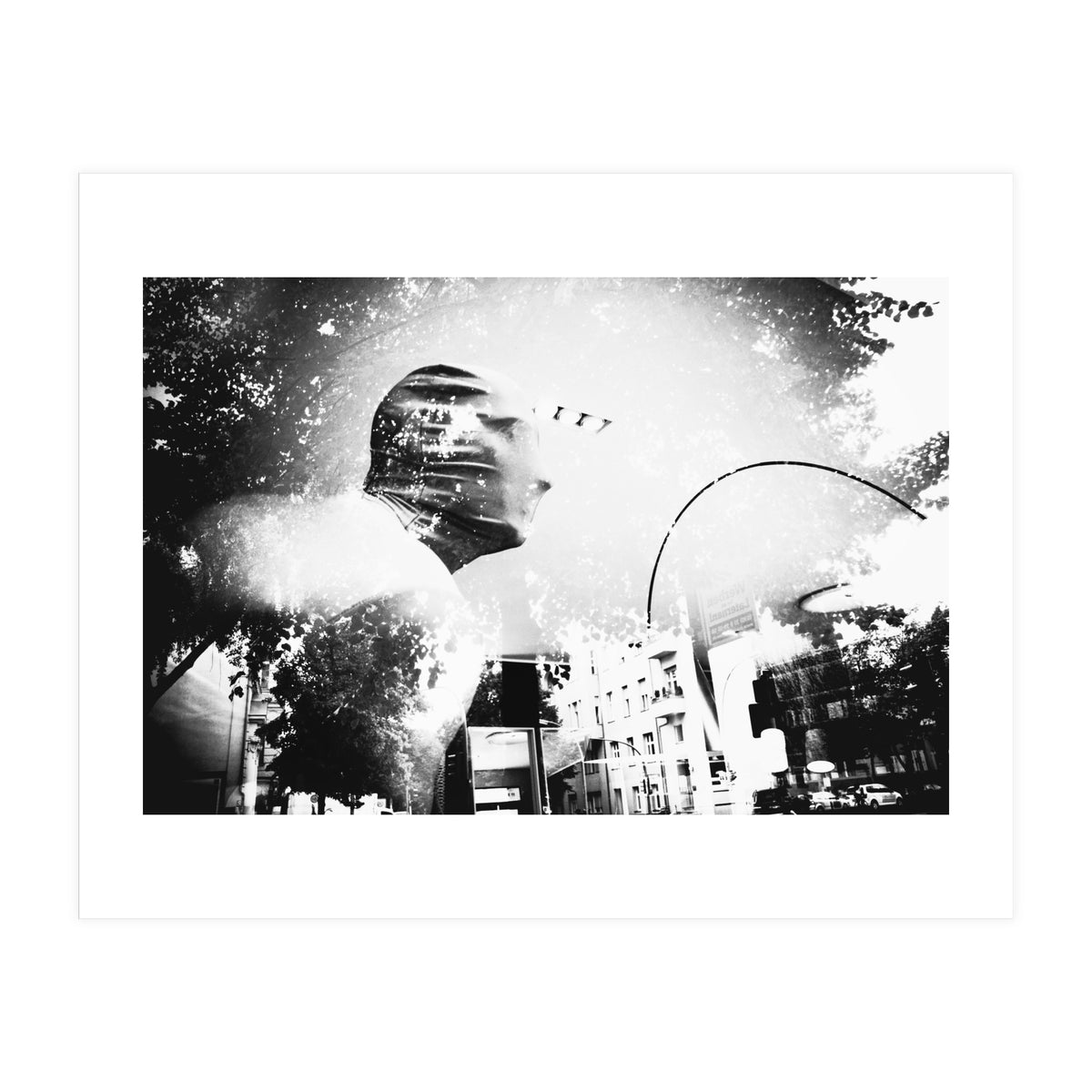 man hunt (Print Only)