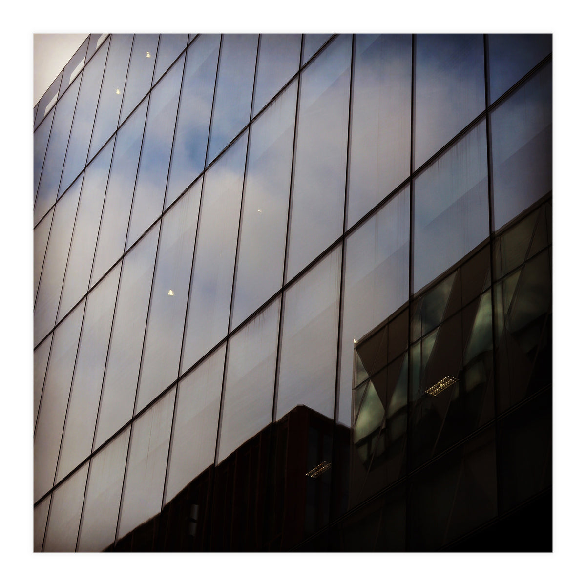 8 D269 D84 8 Ff8 4682 8 Aee 2 A583 A6 C506 C (Print Only)