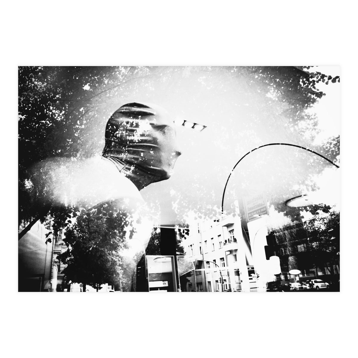 man hunt (Print Only)