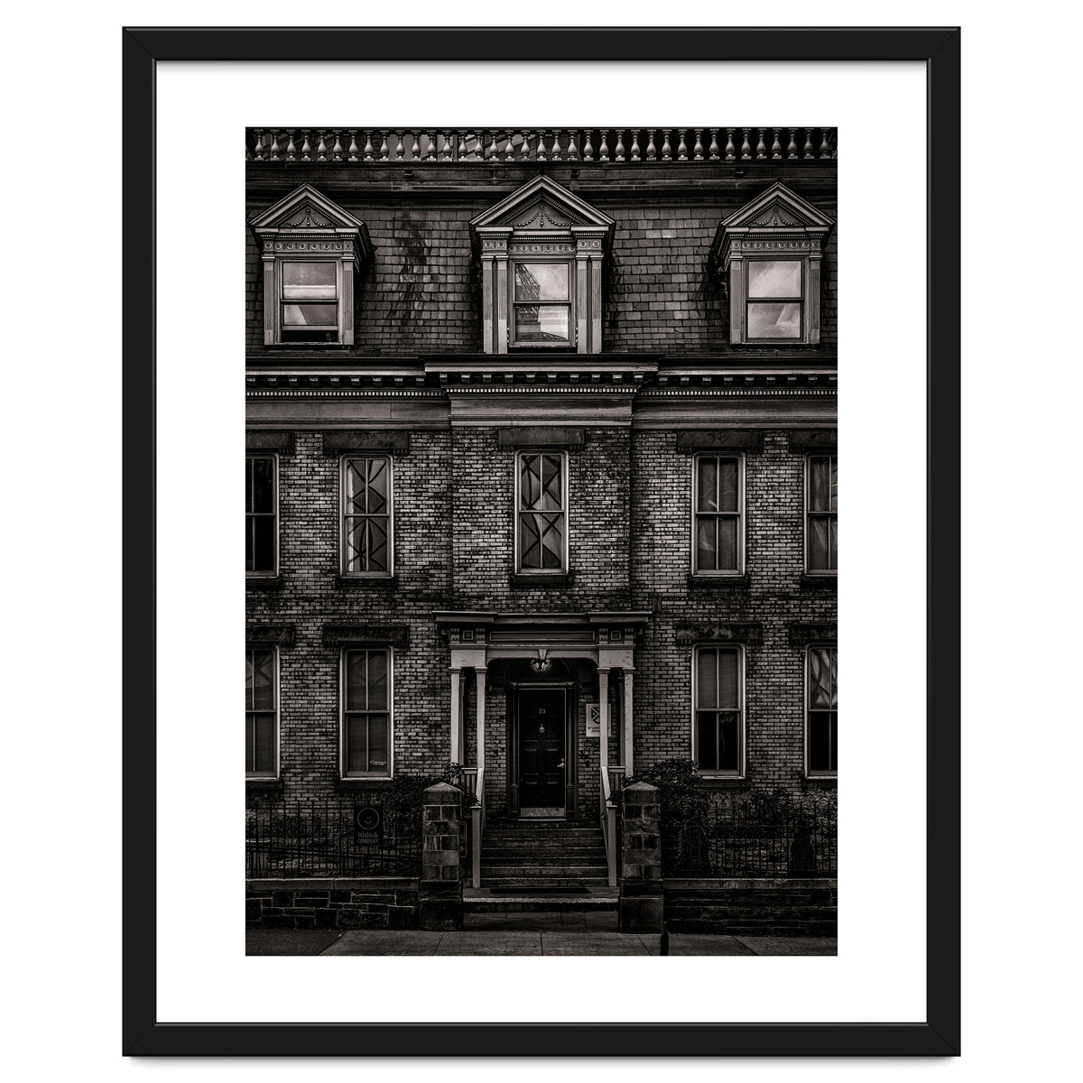 No 73 Simcoe St Toronto Canada