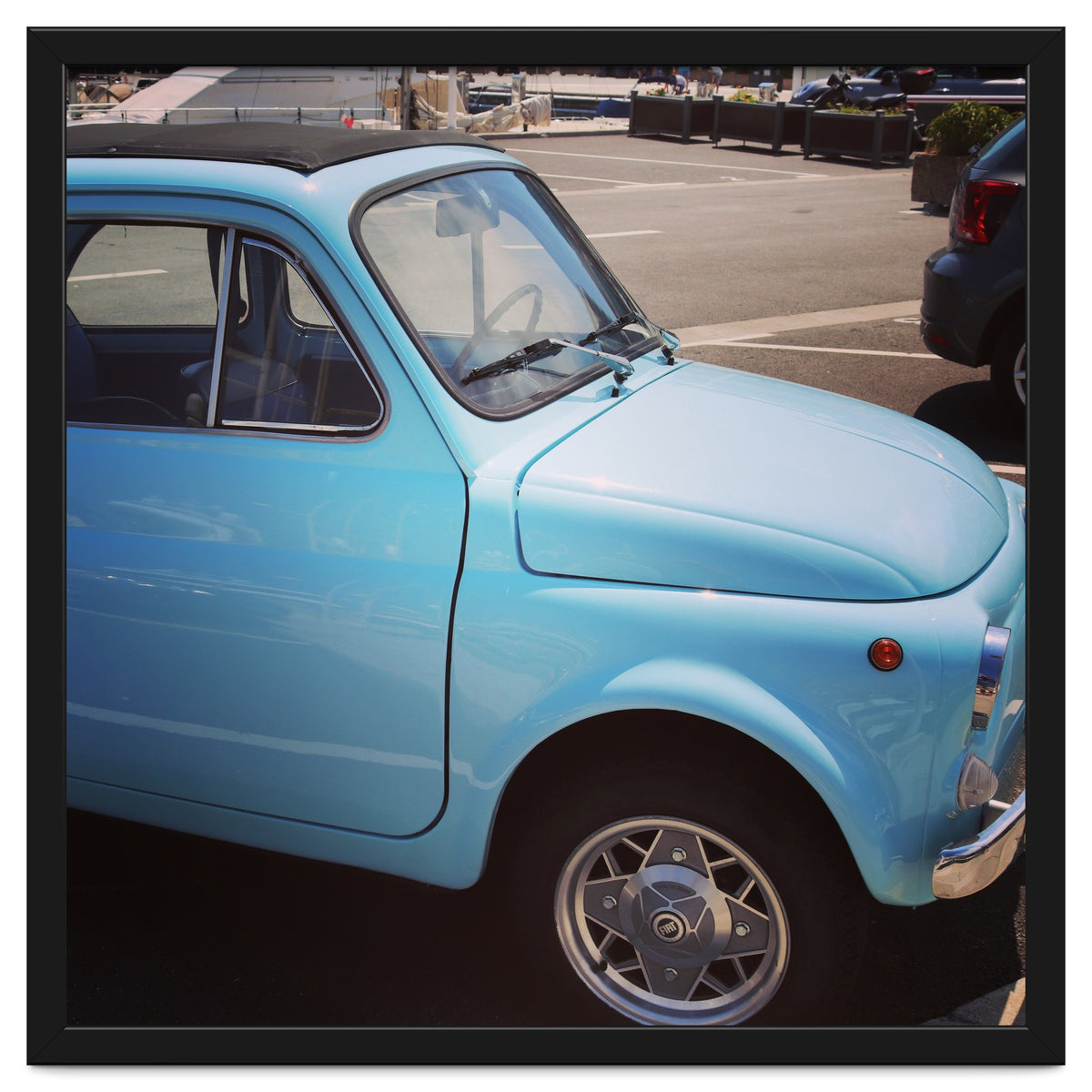 Pale blue Fiat 500