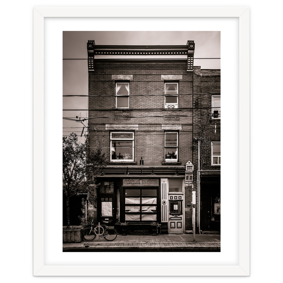 No 993 Queen St E 1 Version 2