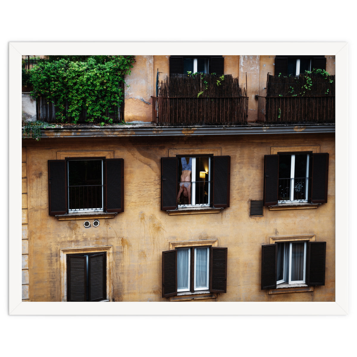 How should I deal With noisy Neighbours?