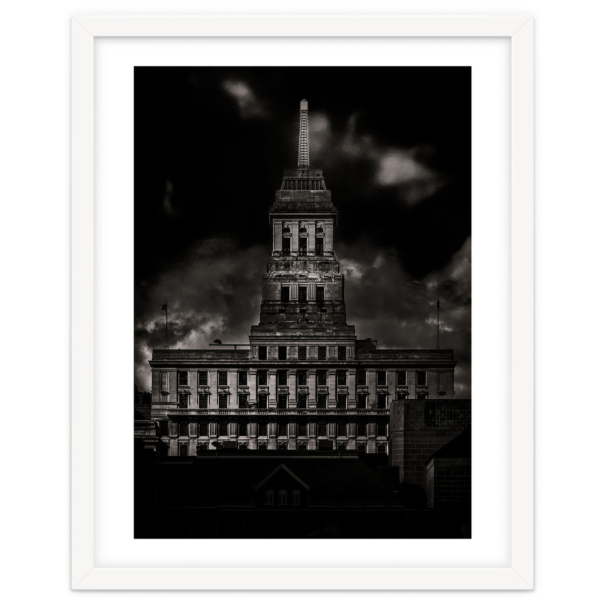 No 330 University Ave Toronto Canada 3